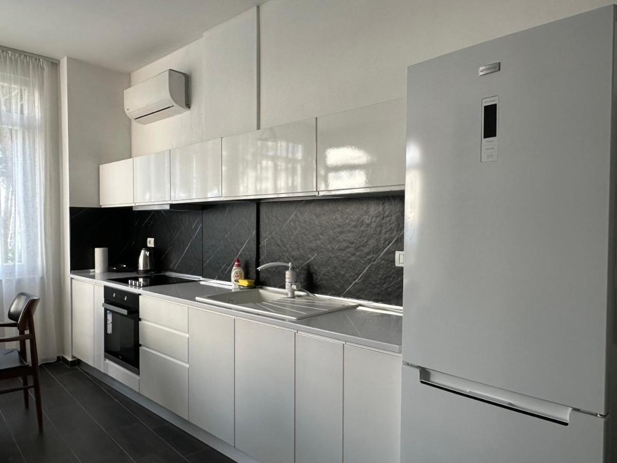 Eme Apartments - Kompleksi Lura 2 Gjiri I Lalzit Durres Exterior photo